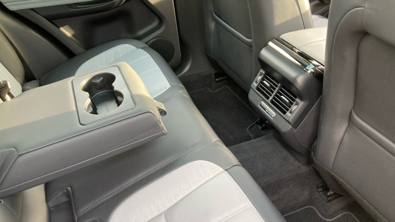 Land Rover Range Rover Evoque 1.5 P300e R-Dynamic HSE 5dr Auto Hatchback